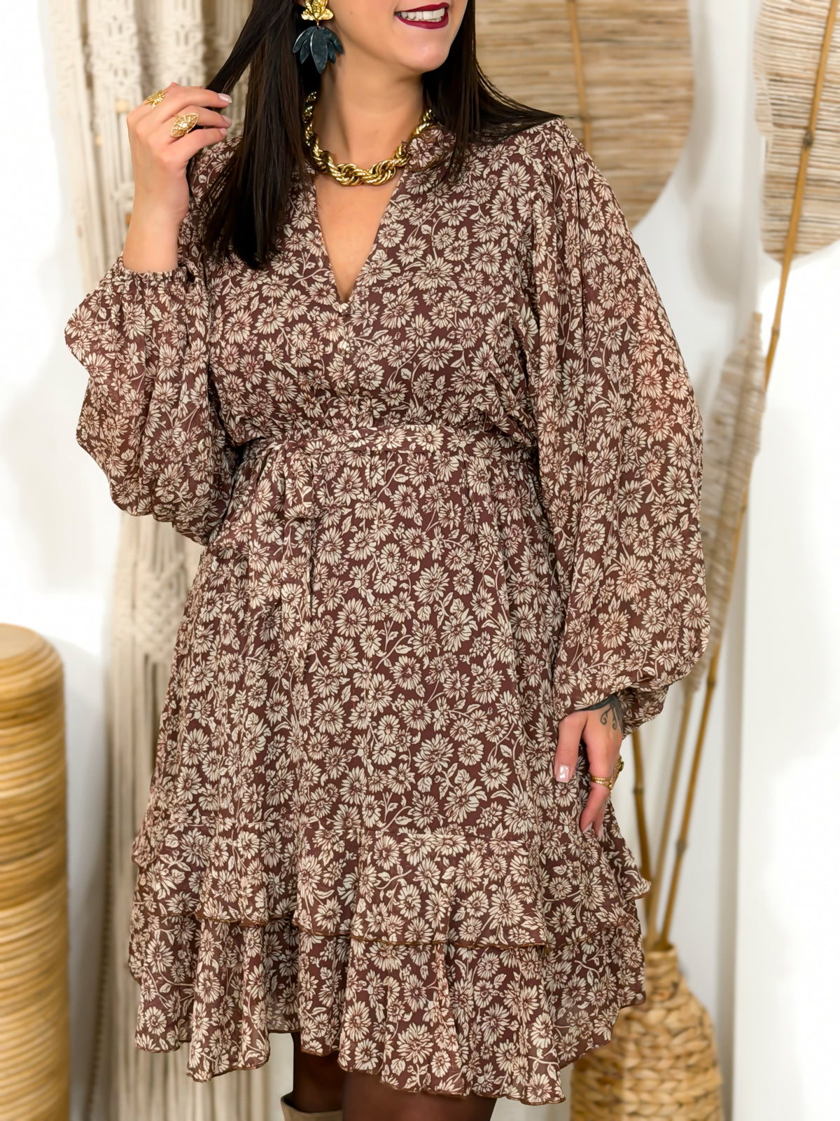 Robe courte grande taille marron fleurie – photo 1