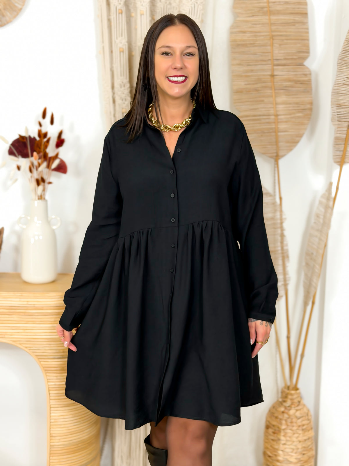 Robe chemise grande taille noire â photo 9