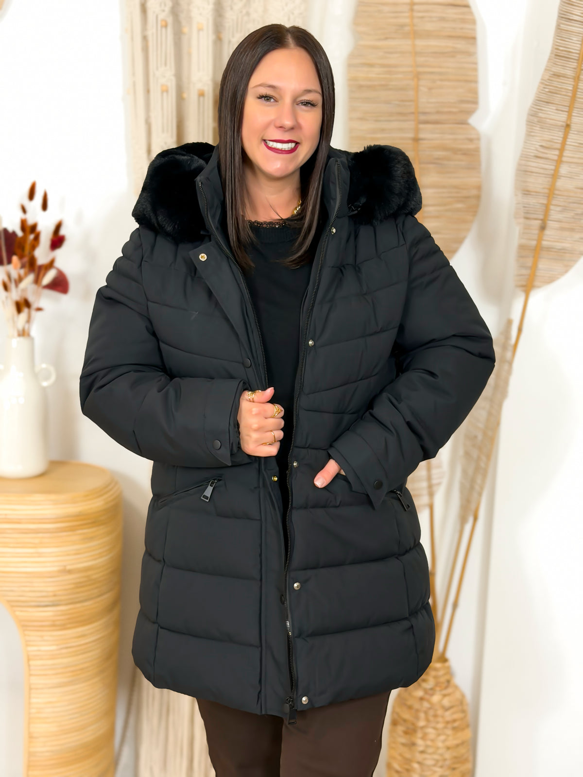 Doudoune grande taille noire capuche fausse fourrure – photo 5