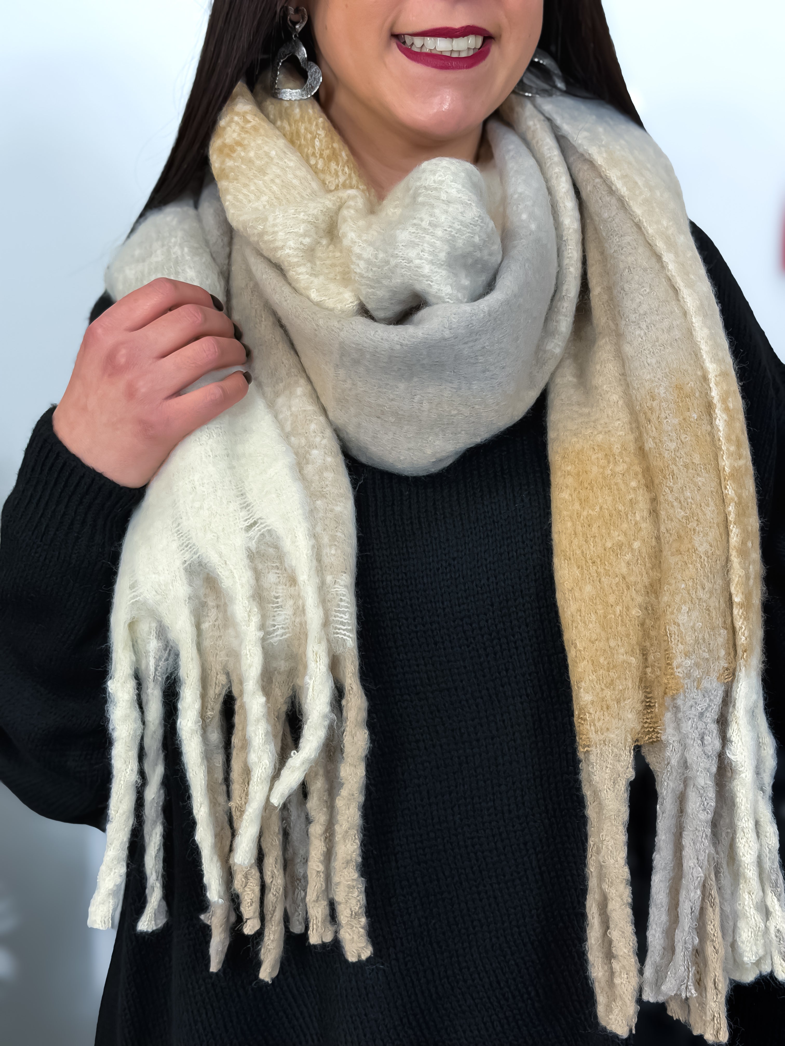 8. Écharpe - Mia beige