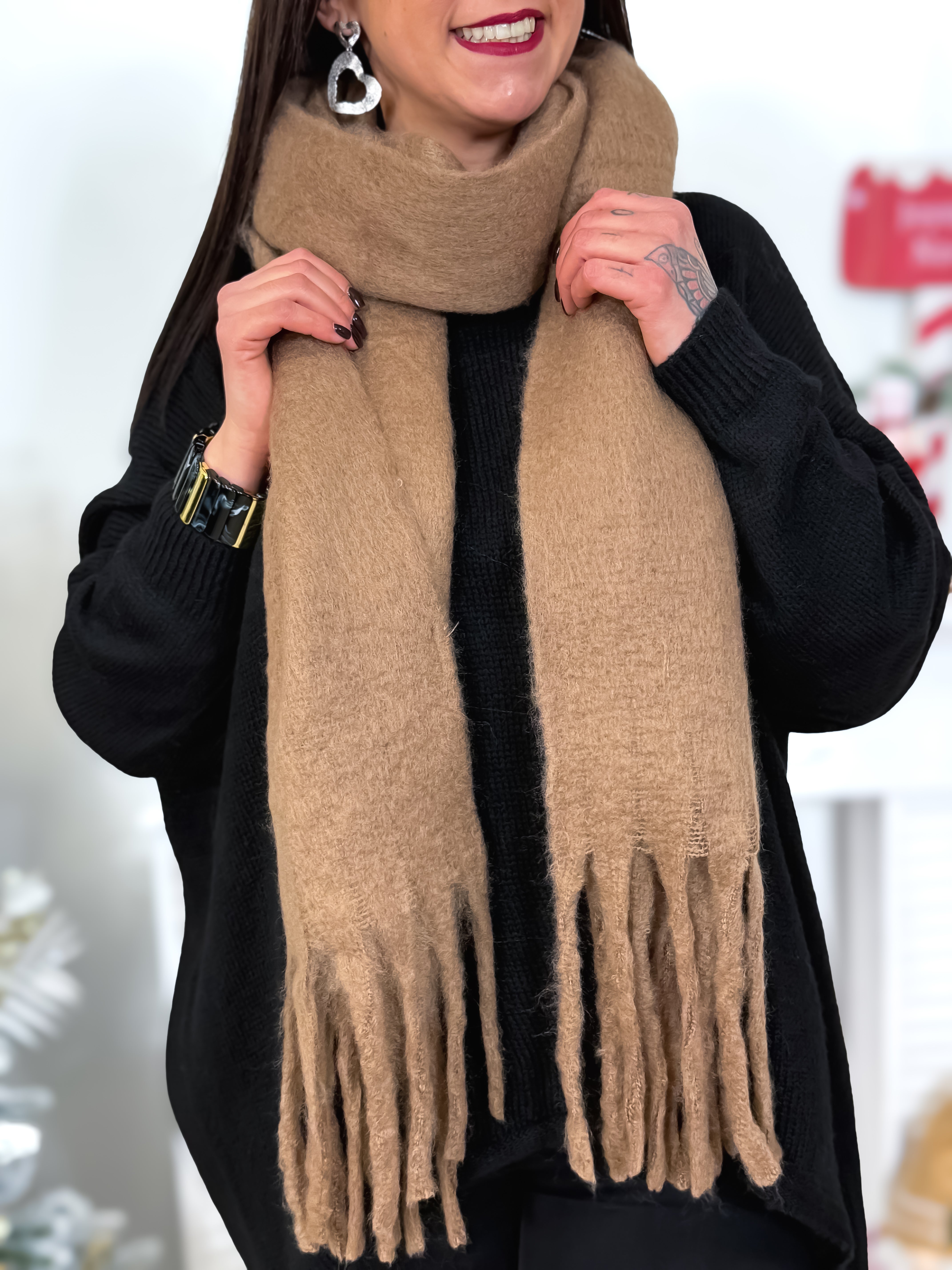 5. Écharpe - Nina camel