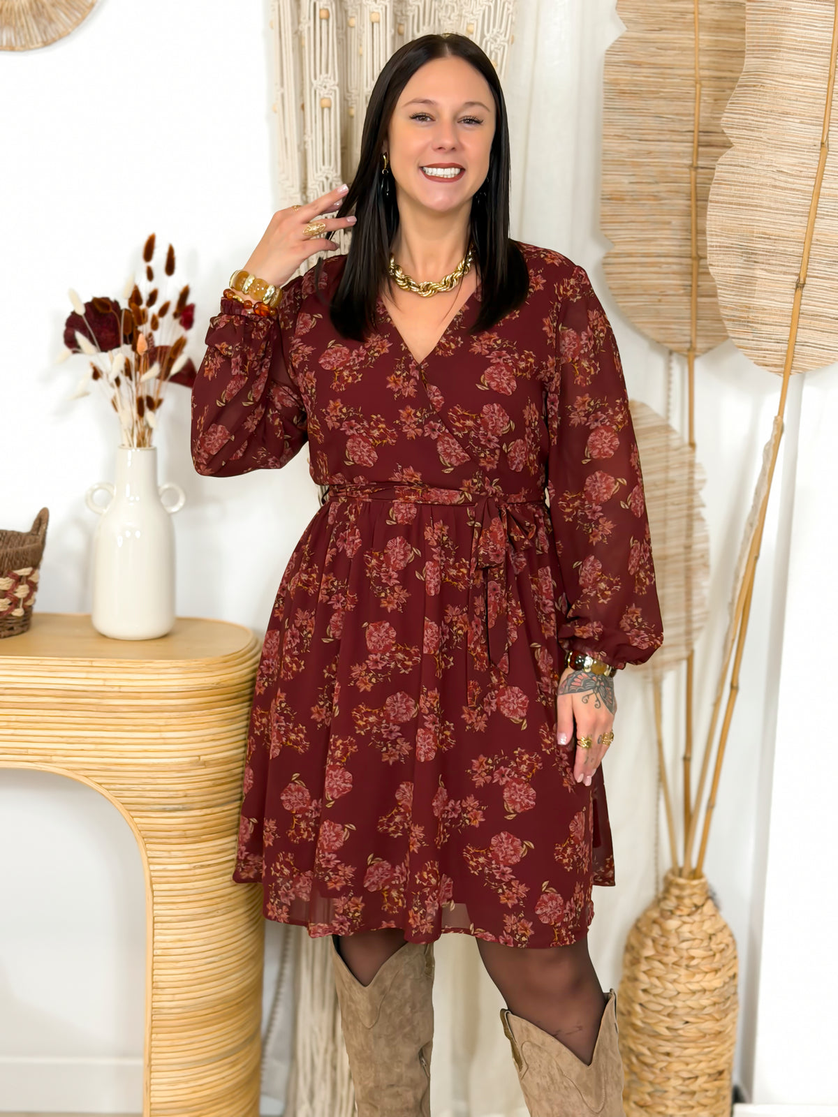 Robe courte grande taille bordeaux fleurie – photo 5