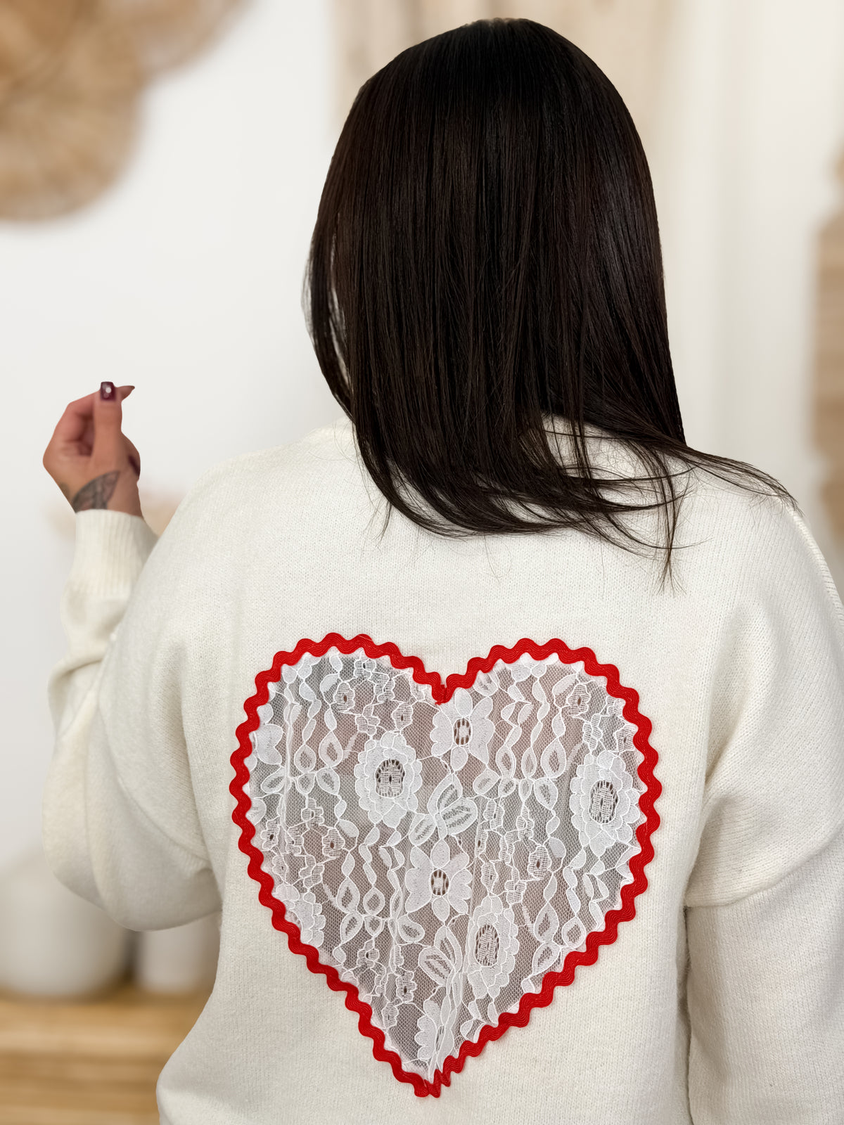Pull grande taille Lovi écru, cœur en dentelle
