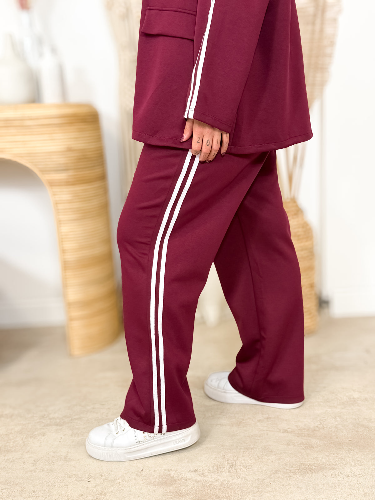 Ensemble blazer et pantalon grande taille Amaria bordeaux
