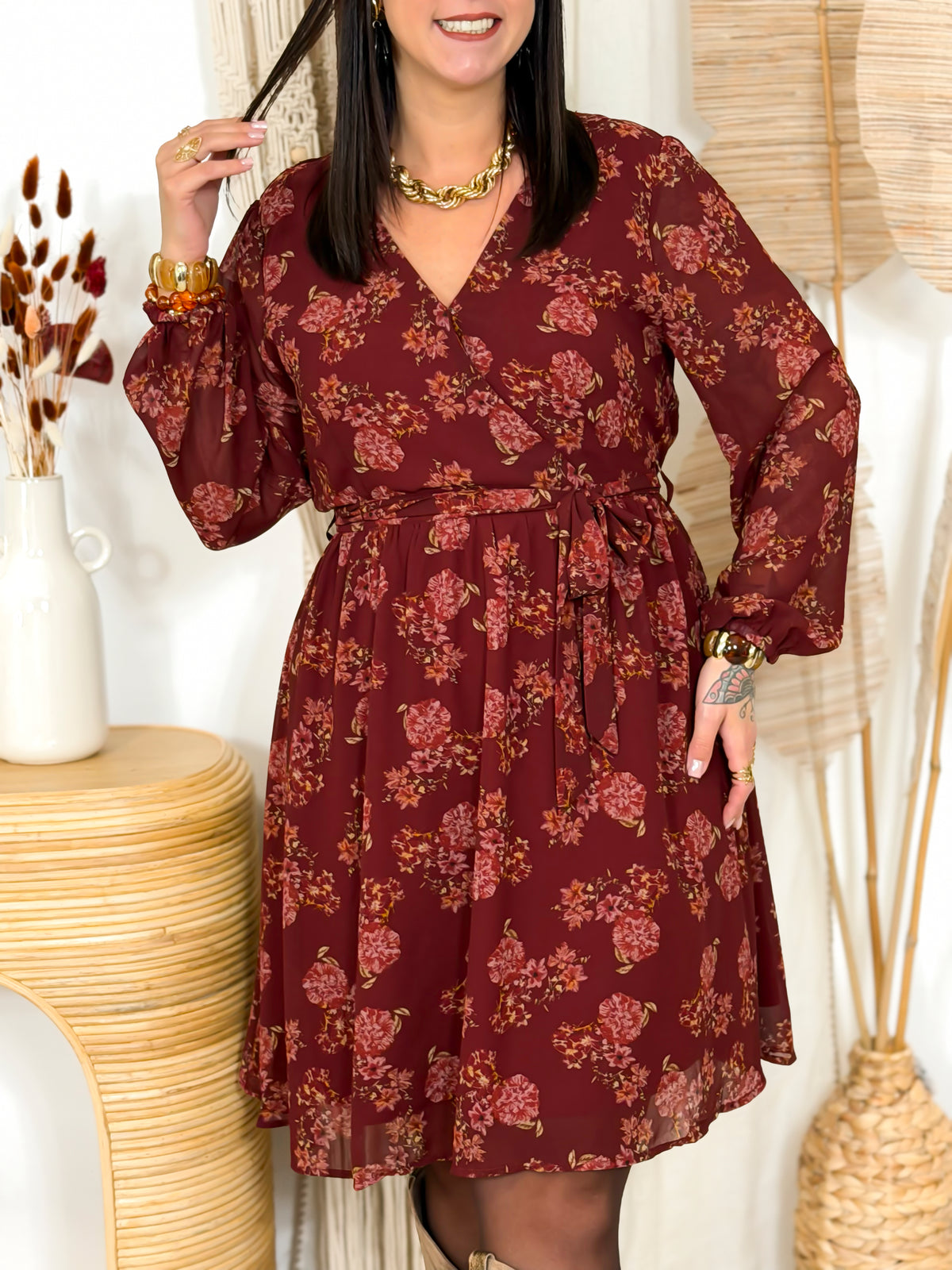 Robe courte grande taille bordeaux fleurie – photo 2